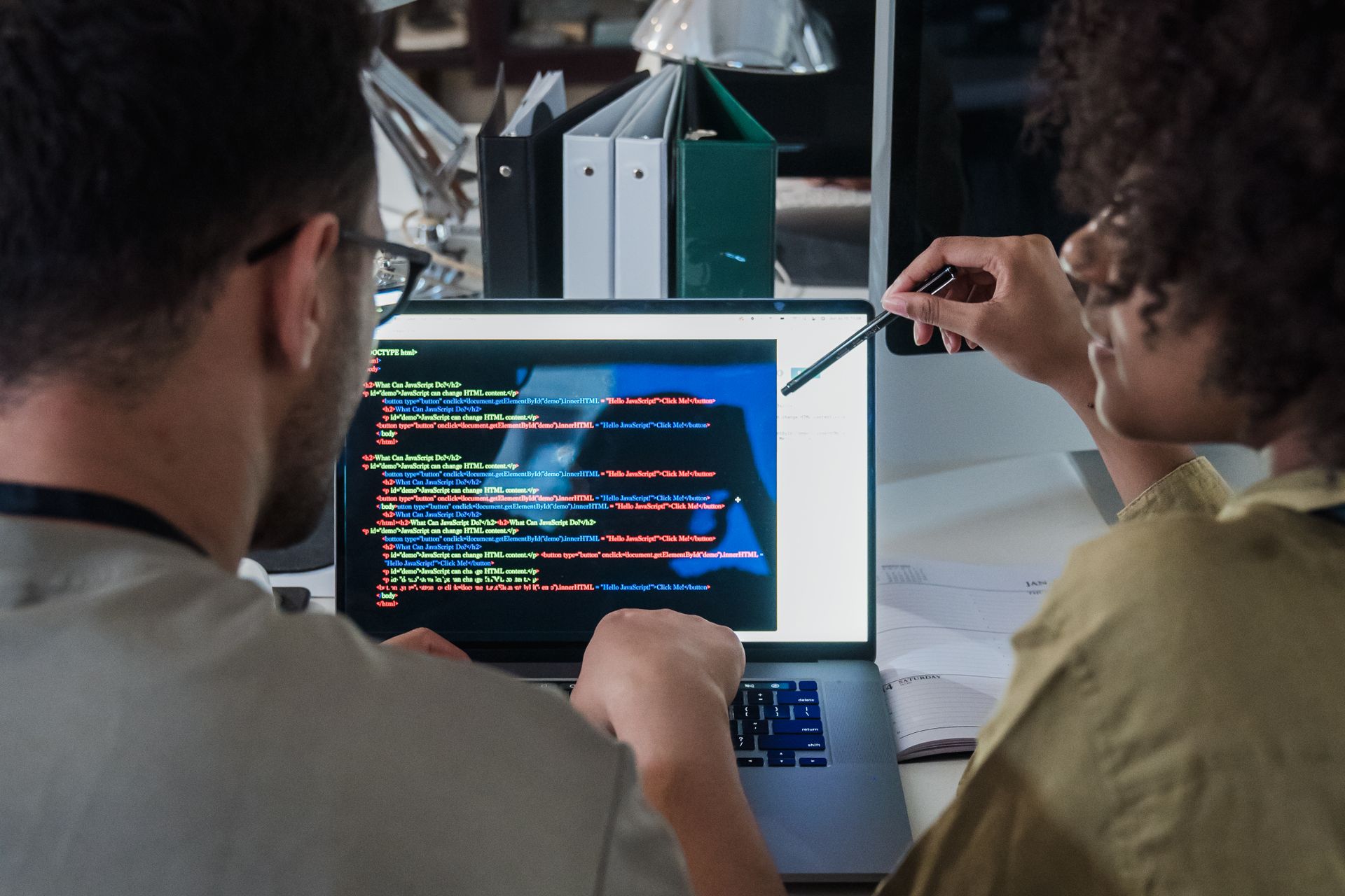 Réaliser : mobiliser les expertises et développer